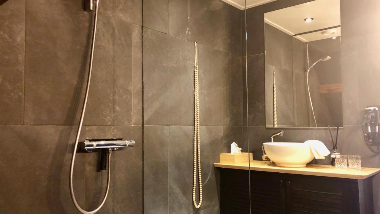 Voorhuis Aan De Lek Bed & Breakfast Nieuw-Lekkerland Екстериор снимка